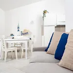 Bilancia's V - 15' Palau - 6 Guests - Sea View & Parking Free 아파트 포르토 포초